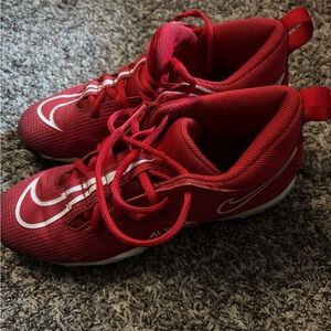 Nike Red Alpha cleats size 6.5 good condition